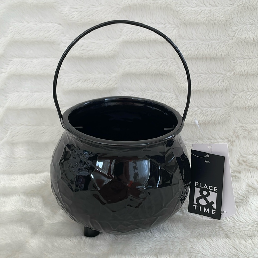 Glass Cauldron